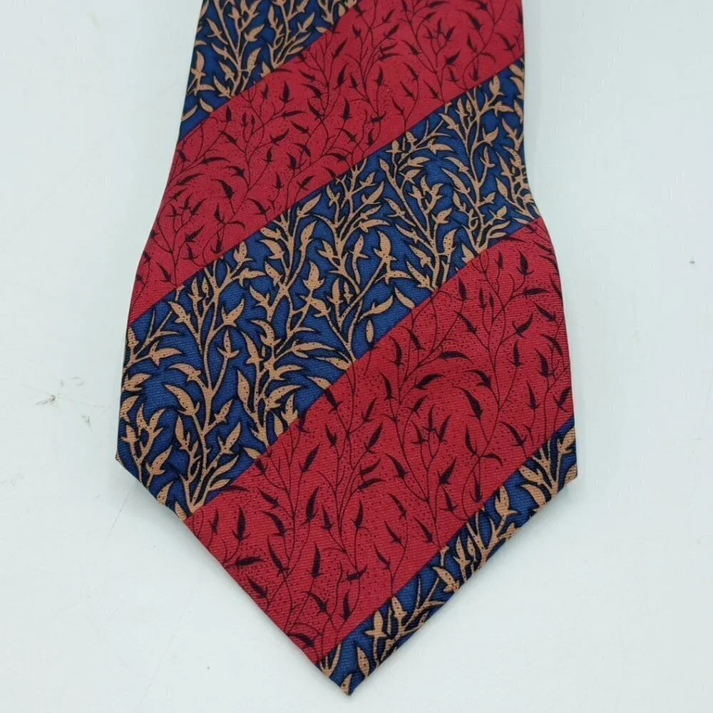 The Fine Arts Museum of San Francisco Tie 57